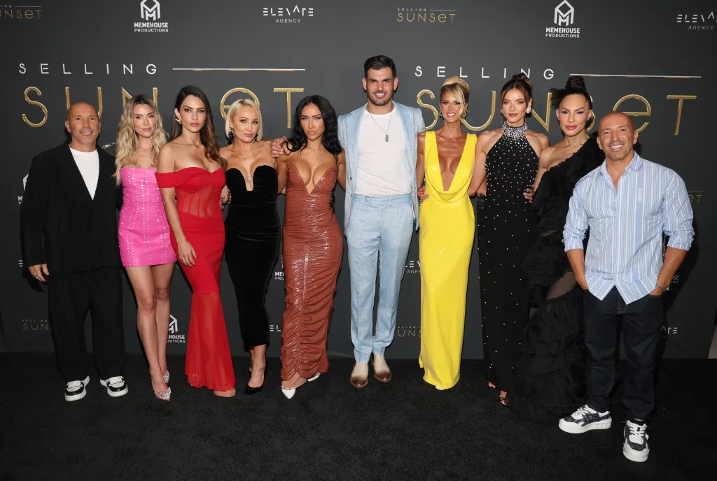 Cast members of Selling Sunset pose for a group photo at the Season 9 premiere party.