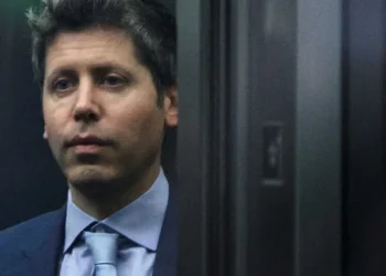 GOP zeroes in on Sam Altman for self-dealing as Trump family rakes in foreign cash: report