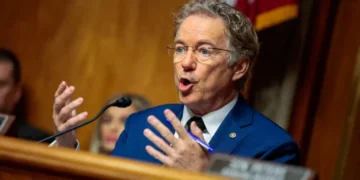 GOP senator’s son flips off MAGA lawmaker after hurling anti-Semitic taunts: report