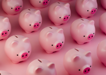 Colorful Plastic Piggy Banks Are Invading Texas Beaches