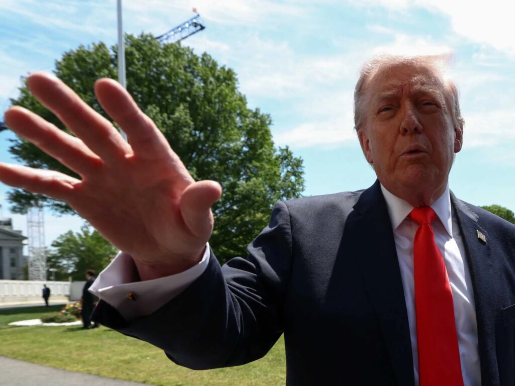 MAGA media’s ‘seismic shift’ reveals Trump’s doom is just over the horizon: analysts
