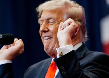 Internet erupts as Trump DOJ plans to settle massive lawsuit: ‘A massive scam’