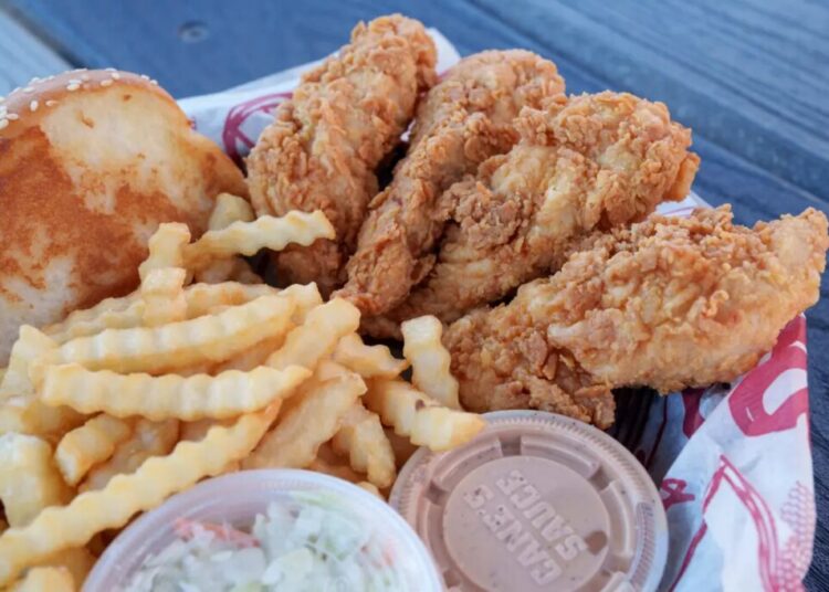 Raising Cane’s fried chicken to open 9 more stores in May — including one in California