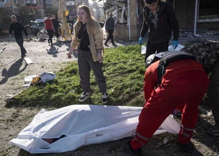 Russian attacks kill at least 27 before deadline for cease-fire proposed by Ukraine