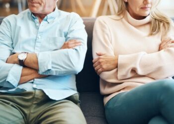 Dear Abby: Should I leave my husband for my new ‘best friend’?