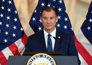 Suozzi breaks with fellow Dems pushing to speed up NY partisan redistricting: ‘I’m opposed to all gerrymandering’