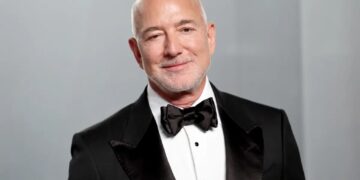 Jeff Bezos gets taxes right — and very, very wrong