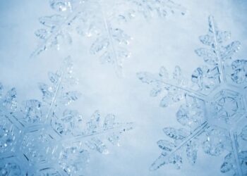 The symptoms of ‘snowflake disease’ — and why it ‘becomes more severe over time’