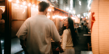 Dinner Dates Are the Worst Way to Get to Know Someone. Try This Instead.