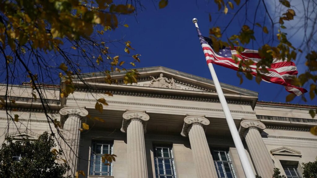 DOJ insiders disturbed by Trump’s latest attack on E. Jean Carroll: MS NOW