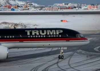 Trump envoy hands out MAGA hats to Greenland kids — and gets middle fingers in return