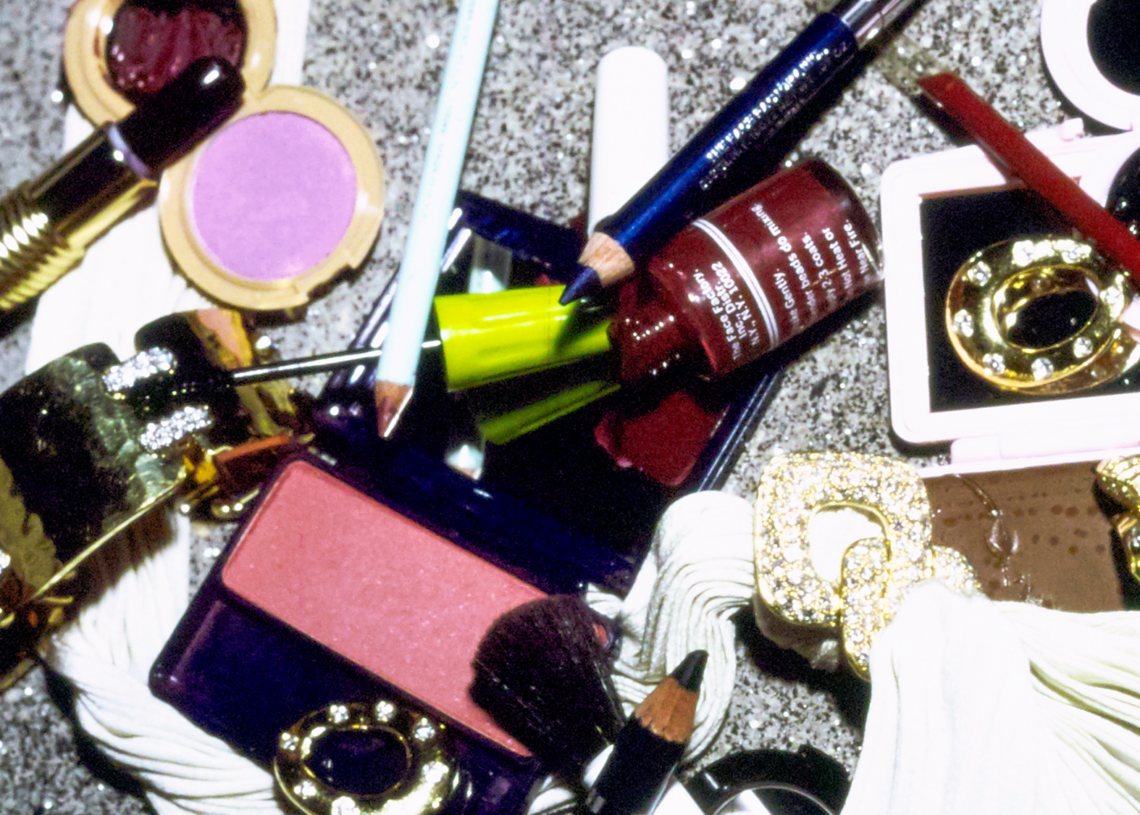 Europe Just Banned These 15 Chemicals From Cosmetics (the US Still Hasn’t)
