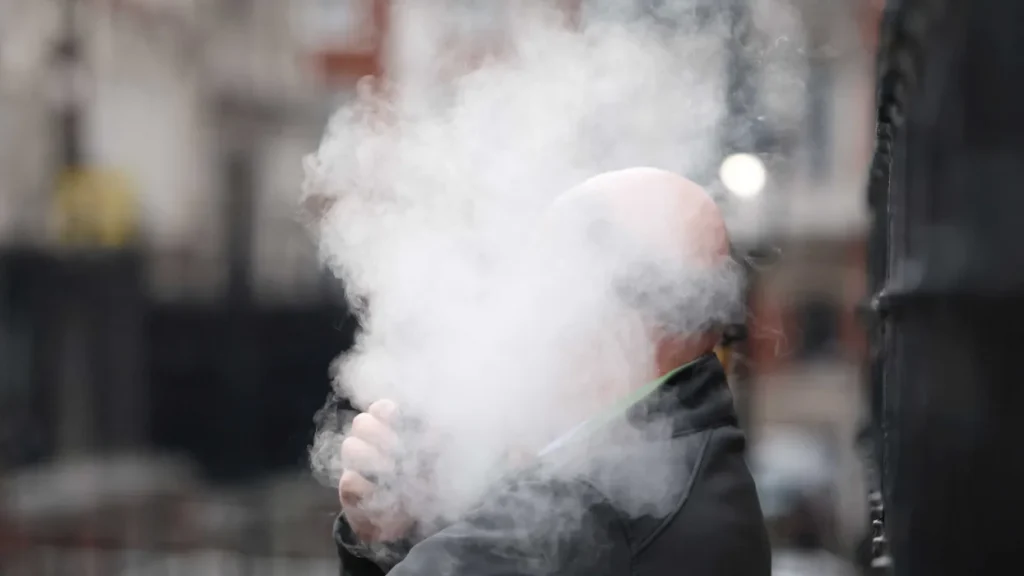 Trump accused of handing massive gift to tobacco donors who couldn’t win it legally