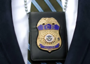 911 call reveals ICE pepper-sprayed 47 detainees in overcrowded holding facility