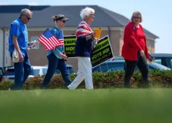 Dems get stark warning of ‘absolute catastrophe’ scenario as gerrymander wars rage