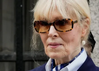 ‘Outrageous!’ Lawyer alarmed as Trump DOJ files criminal charges against E. Jean Carroll