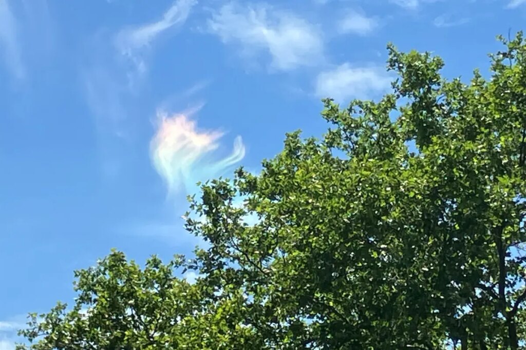 ‘Fire rainbow’ phenom spotted in the skies over NJ and MSG