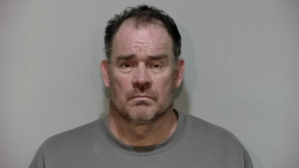 Mugshot of Bradly Shawn Shadduck.