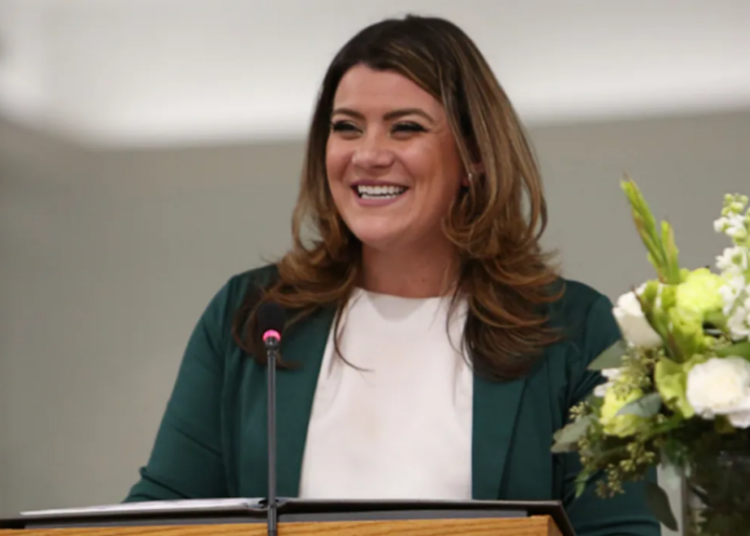 Connecticut Republican ends gov campaign over allegations of credit card fraud