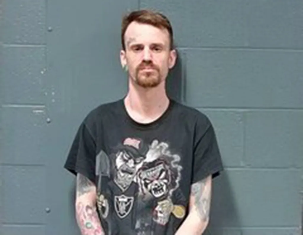 Mugshot of Zachary Nicholus Walton.