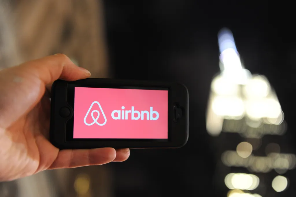 Airbnb is ramping up lobbying and outreach efforts in New York as it seeks to loosen the city’s short-term rental crackdown.