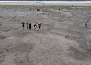 How a “super El Niño” could create record-breaking warming