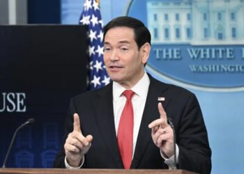 Look out — Marco Rubio is trying to take back the GOP
