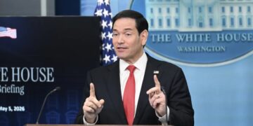 Look out — Marco Rubio is trying to take back the GOP
