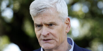 Cassidy defiant as Trump’s revenge campaign closes in