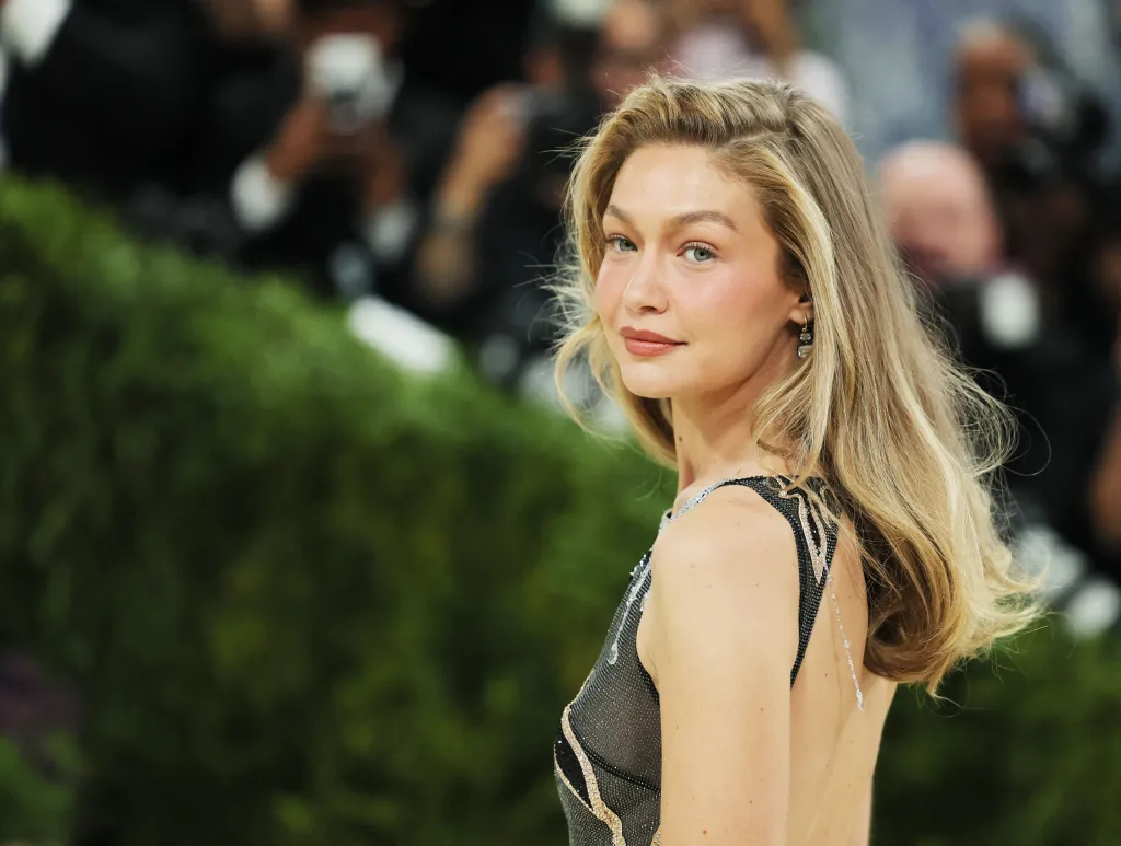 Gigi Hadid poses during the Met Gala 2026.