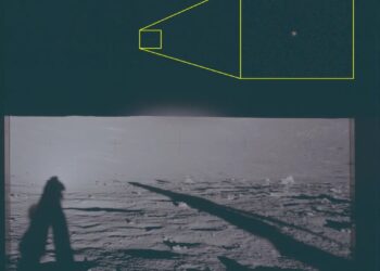 Government Releases UFO Files Containing Photos of “Anomalies” During Apollo 12 and 17