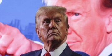 Trump’s intimidation tactic just got destroyed — and he’s reeling
