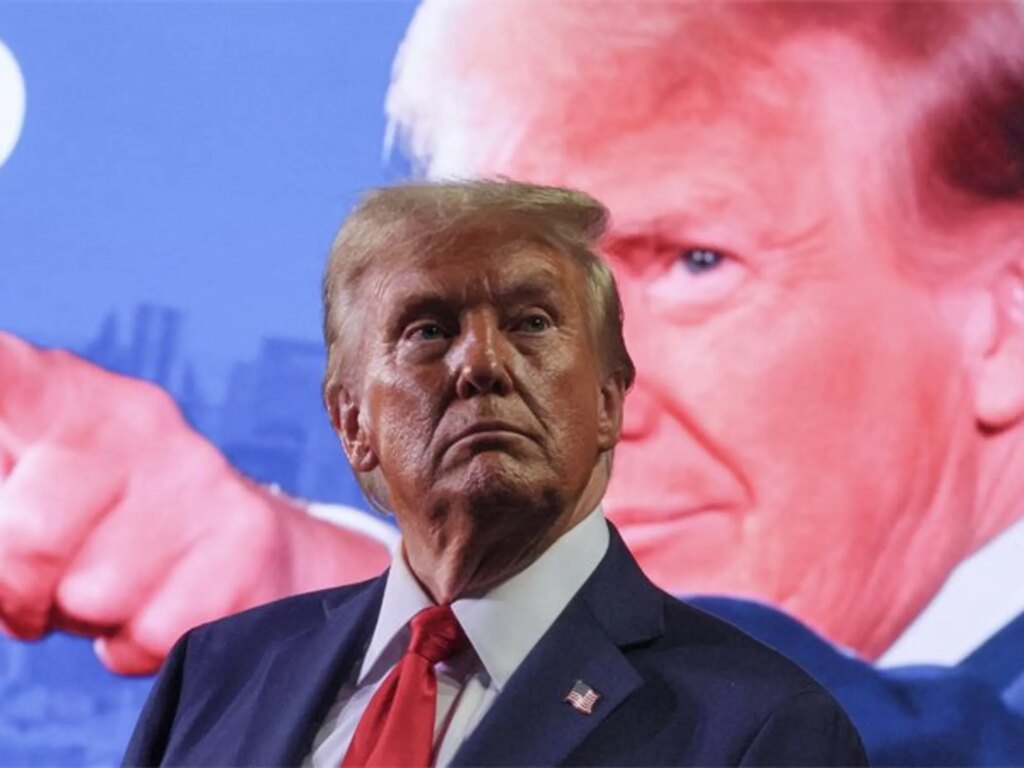 Trump’s intimidation tactic just got destroyed — and he’s reeling