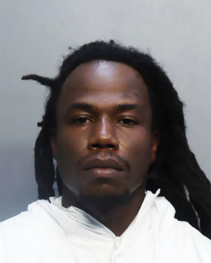Mugshot of Antwan Carter.