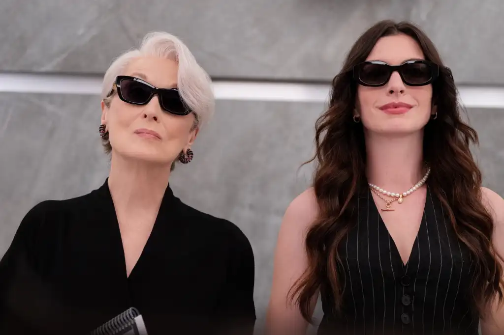 Meryl Streep as Miranda Priestly and Anne Hathaway as Andy Sachs in 