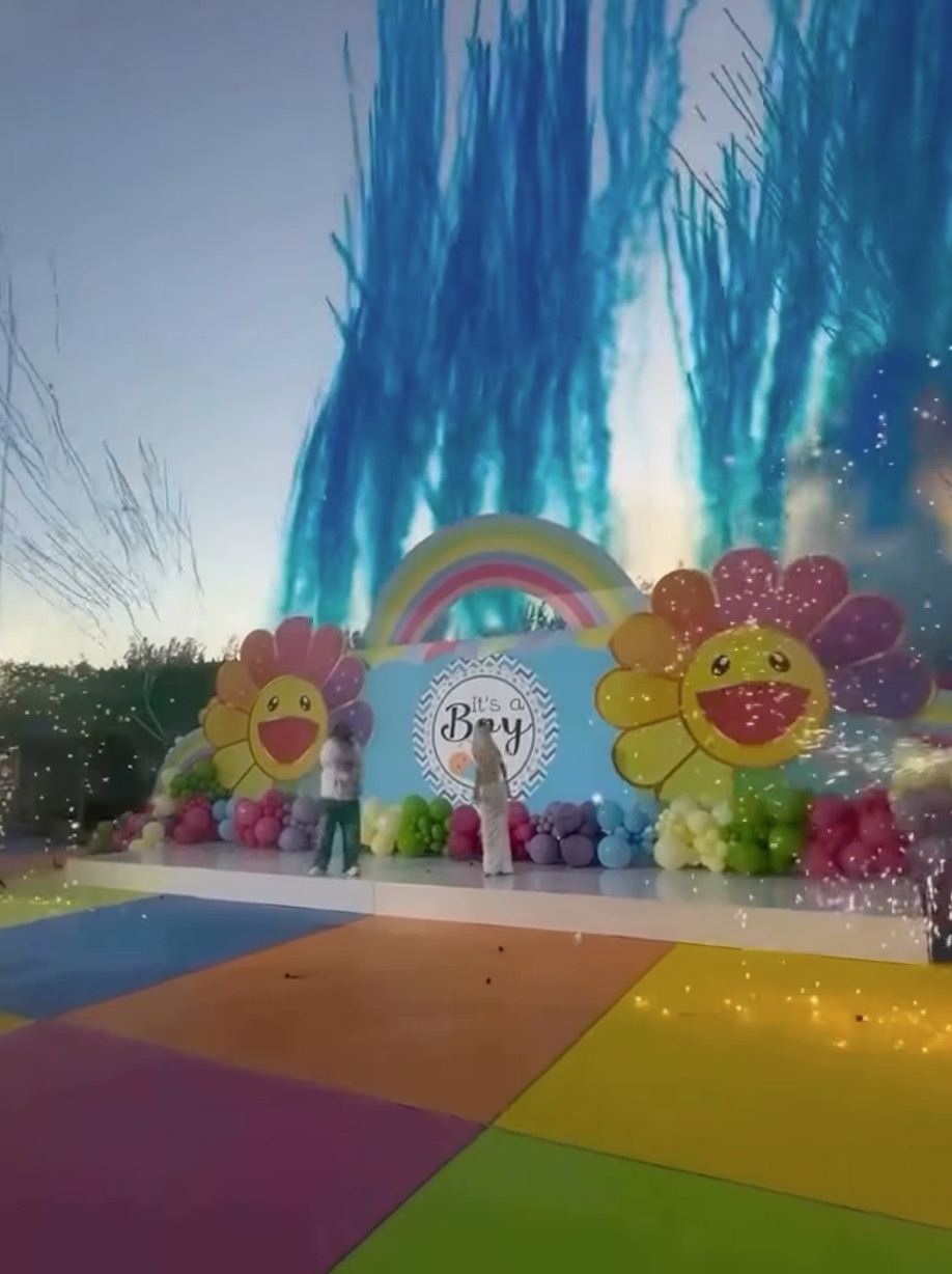 Tekashi 6ix9ine gender reveal party.