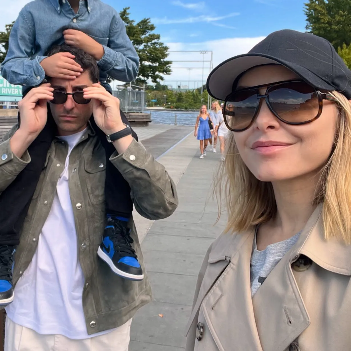 Jenny Mollen and Jason Biggs pose together at the 43rd Torino Film Festival.