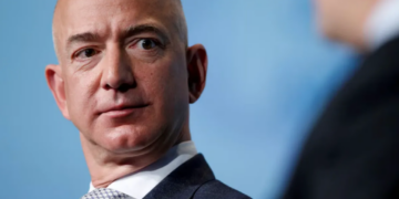 Furious Hollywood star goes off on celebrities attending Jeff Bezos-backed Met Gala