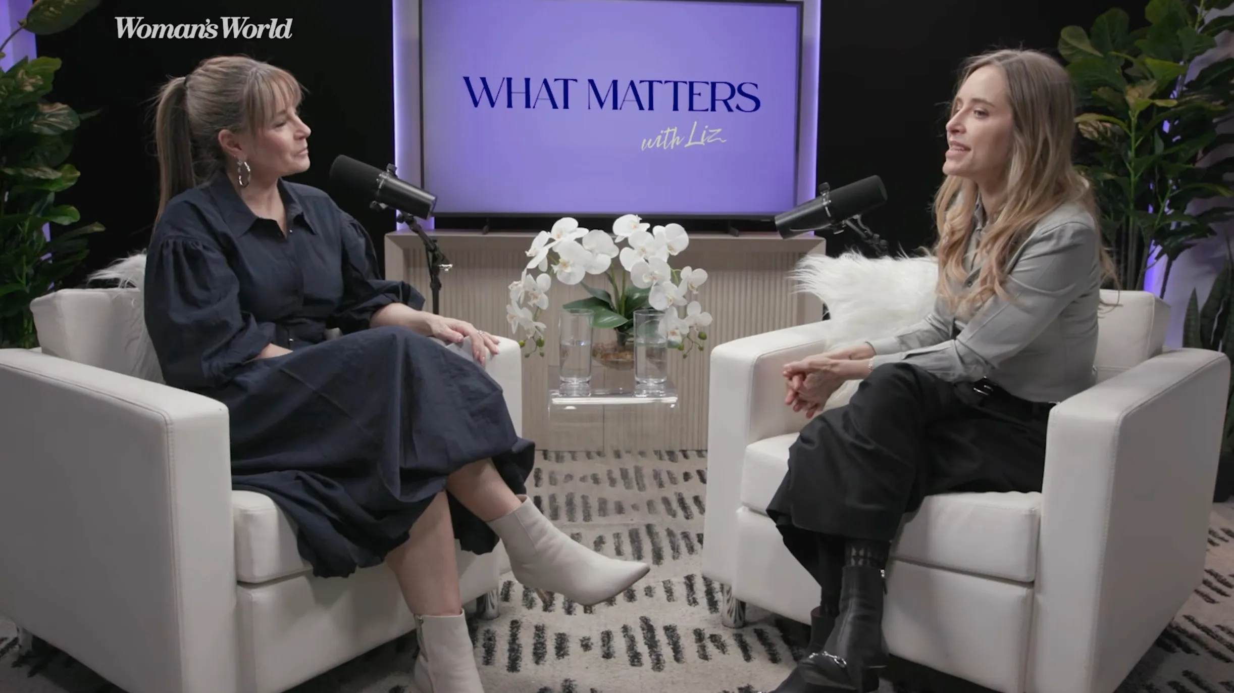 Jenny Mollen and Liz talk on 