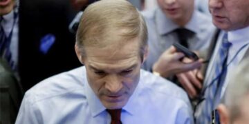 Jim Jordan squirms as Kaitlan Collins throws his words back in his face