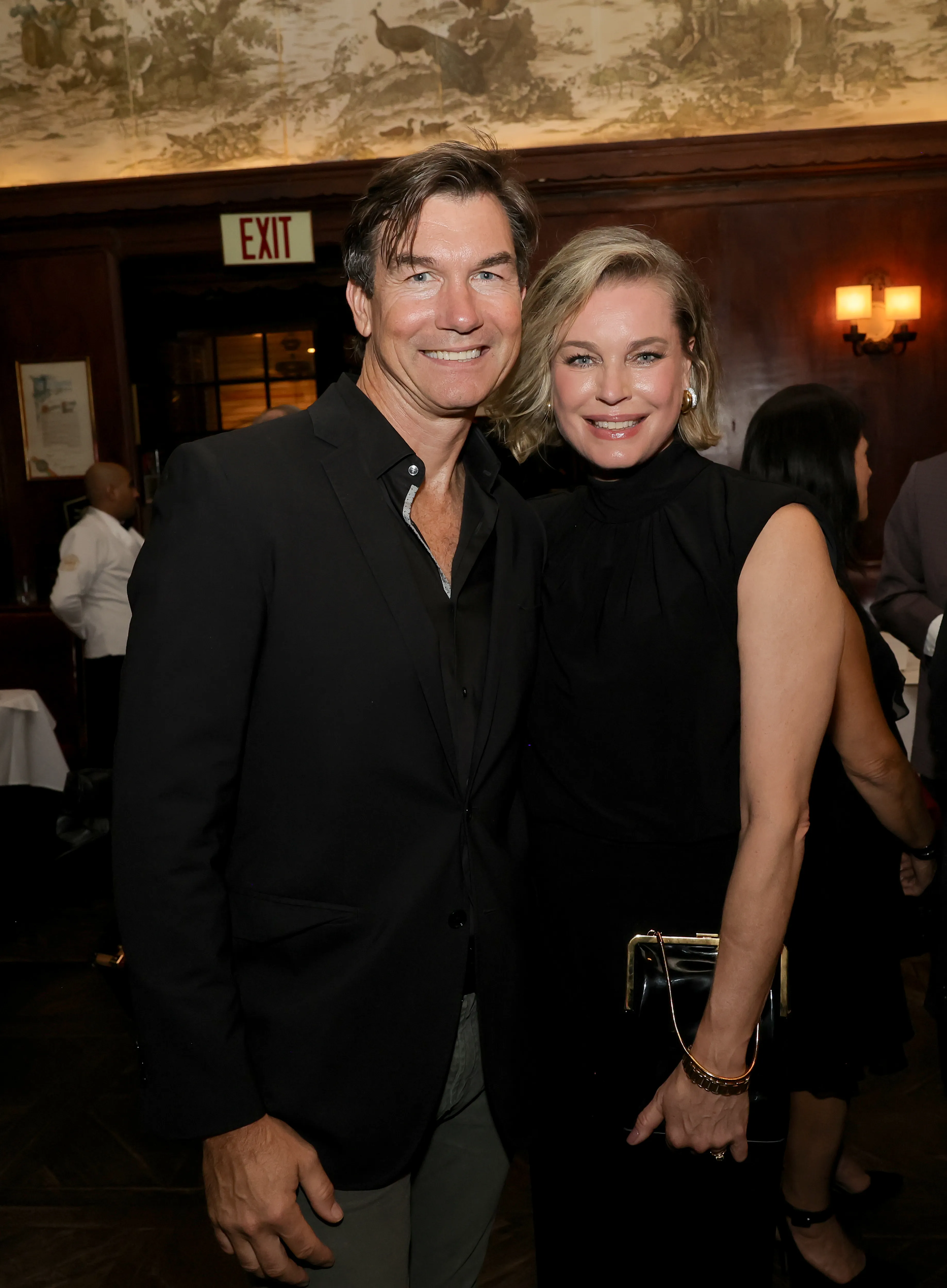 Jerry O'Connell and Rebecca Romijn.