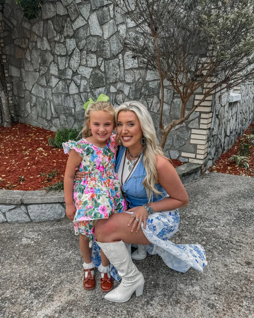 Lunden Roberts and Navy Roberts