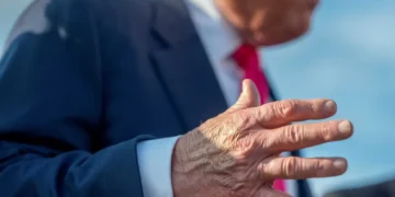 ‘You’re an idiot’: White House lashes out at CNN for reporting on Trump’s ‘advanced age’