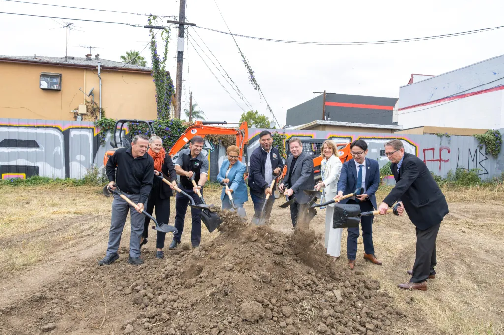 Mayor Karen Bass and Councilmember Hugo Soto-Martínez with nonprofit partners break ground on a new tiny home village.