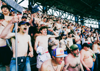 The ‘Tarps Off’ Trend Is Bringing Beautiful Idiocy Back to the MLB
