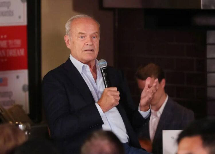 Kelsey Grammer reveals his nasty nickname for Karen Bass as he backs Spencer Pratt for LA mayor