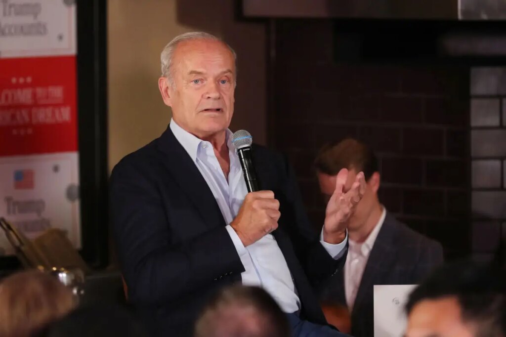 Kelsey Grammer reveals his nasty nickname for Karen Bass as he backs Spencer Pratt for LA mayor