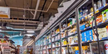 America’s biggest grocery store chain slashes prices on thousands of items as affordability war ramps up