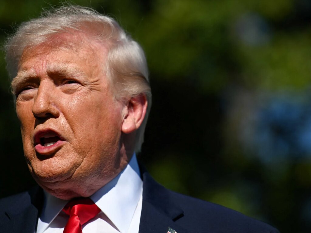 ‘Absolutely demented’: Trump’s raises eyebrows with ‘bonkers’ claim after pal hospitalized