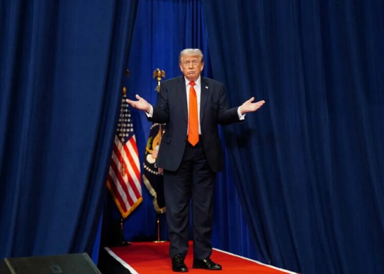 Trump’s midterm claim a ‘five-alarm fire’ — and a blunt reality check for Dems: expert
